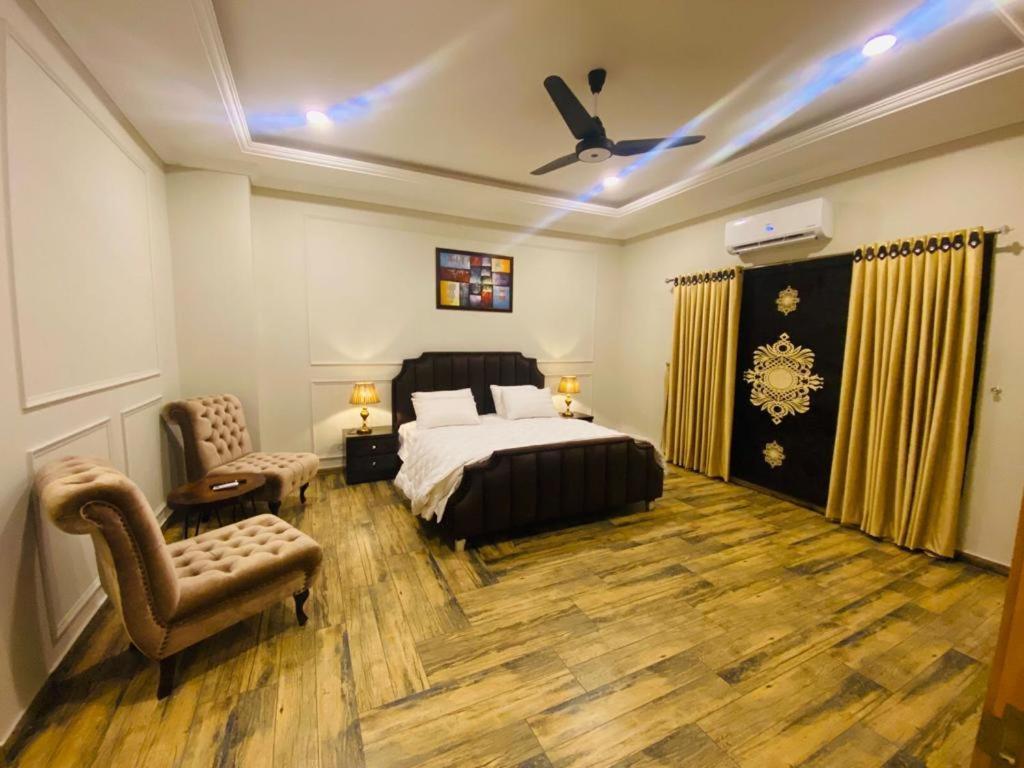 Holidazzle Serviced Apartments Bahria Town Rávalpindí Exteriér fotografie