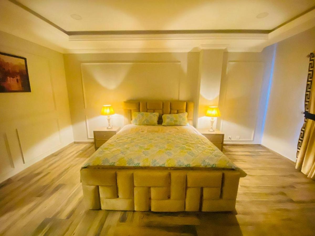 Holidazzle Serviced Apartments Bahria Town Rávalpindí Exteriér fotografie